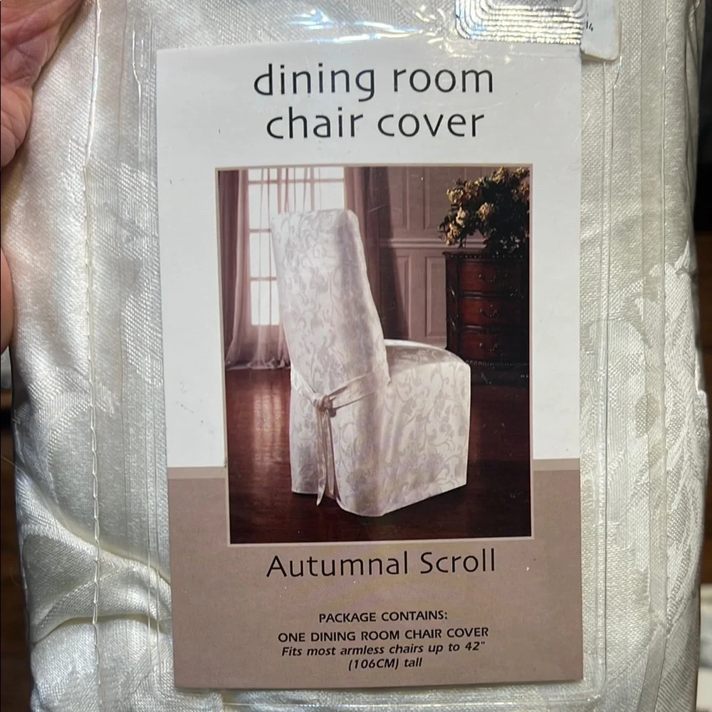 NWT Set of 4 Texstyle Autumnal Scroll Dining Room Chair Cover - Cream